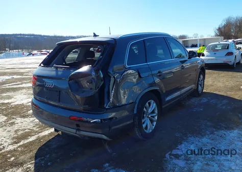 2018 Audi Q7 2.0T Premium z USA, uszkodzony, nr VIN WA1LHAF72JD041508